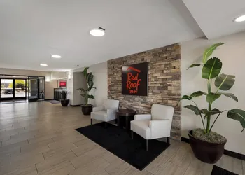 Red Roof Inn Tucson North - Marana hotel thumbnail 3