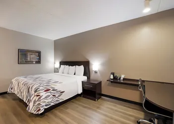 Red Roof Inn Tucson North - Marana hotel thumbnail 4