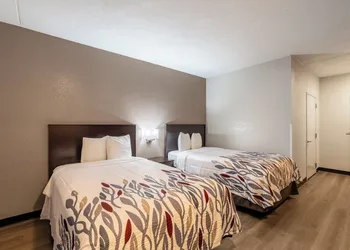 Red Roof Inn Tucson North - Marana hotel thumbnail 5