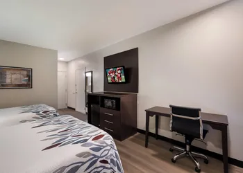 Red Roof Inn Tucson North - Marana hotel thumbnail 8