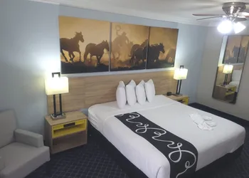 Days Inn by Wyndham Dalhart hotel thumbnail 4