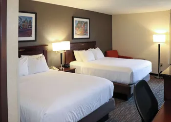 Mustang Inn hotel thumbnail 2