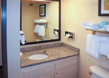 Mustang Inn hotel thumbnail 4