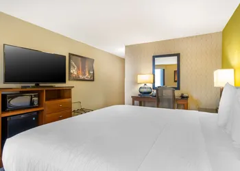 Best Western Plus Houston Energy Corridor hotel thumbnail 7