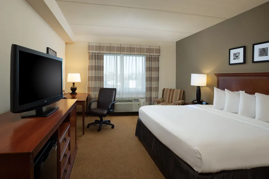 Country Inn & Suites by Radisson, Buffalo South I-90, NY hotel detail image 6