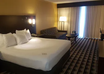 M Hotel Buffalo hotel thumbnail 5