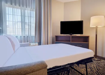 Candlewood Suites Buffalo - Amherst by IHG hotel thumbnail 6