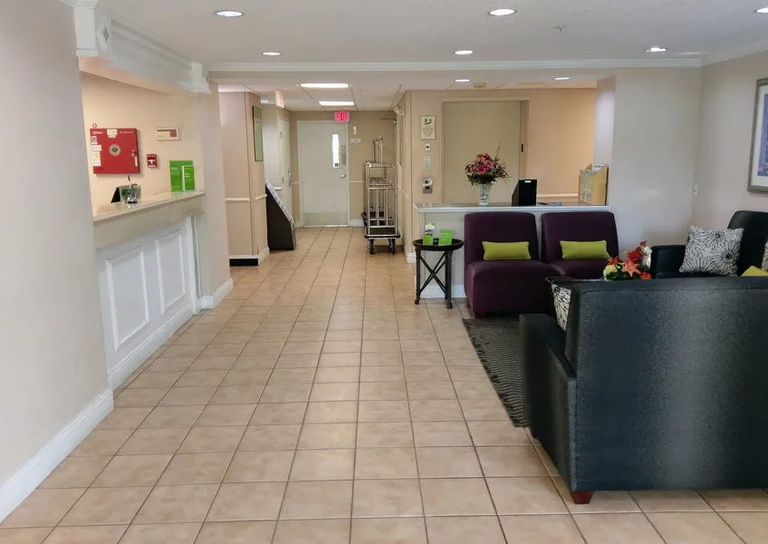 La Quinta Inn & Suites by Wyndham Melbourne Viera hotel detail image 2