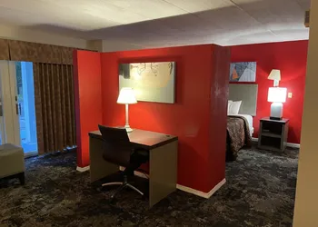 Gold Star Inn & Suites hotel thumbnail 4