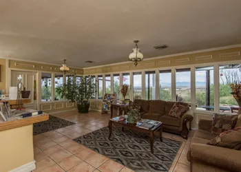 Tombstone Lookout Lodge, SureStay Collection by Best Western hotel thumbnail 2