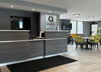 Quality Inn Asheville Airport hotel thumbnail 5