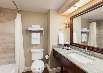 The Waterfront Inn hotel thumbnail 5