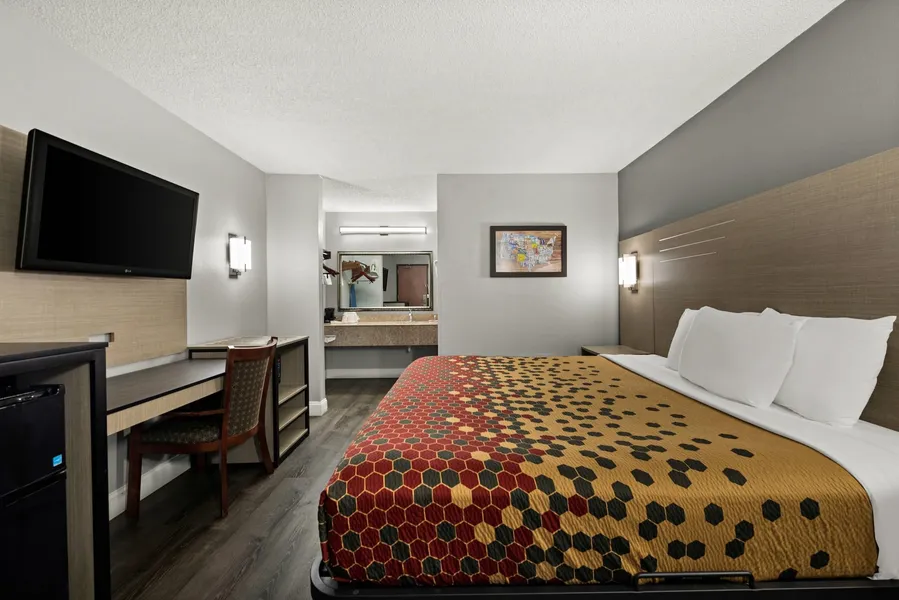 Econo Lodge hotel detail image 6