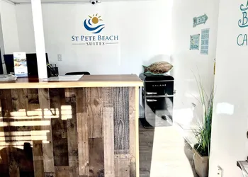 St Pete Beach Suites hotel thumbnail 2