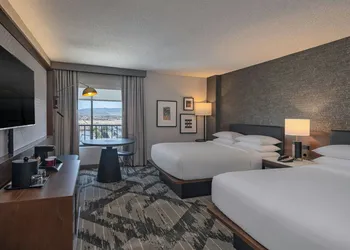 Sheraton Albuquerque Airport Hotel hotel thumbnail 4
