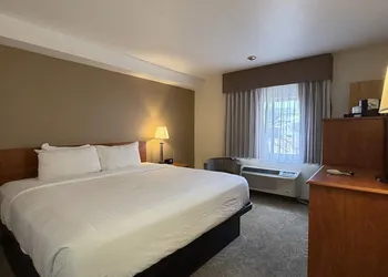 Quality Inn Albuquerque East I-40 Juan Tabo Exit hotel thumbnail 7