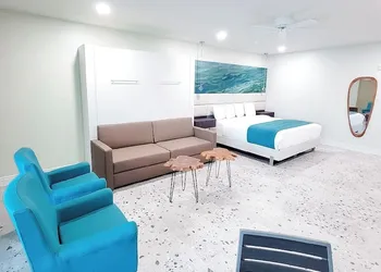 Bridgewalk Resort hotel thumbnail 5