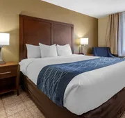 Comfort Inn & Suites Alameda at Albuquerque Balloon Fiesta Park hotel detail image 4