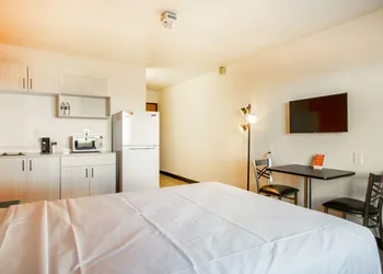 Siegel Select Albuquerque hotel thumbnail 6