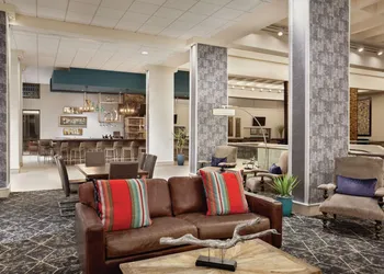 DoubleTree by Hilton Hotel Albuquerque hotel thumbnail 4