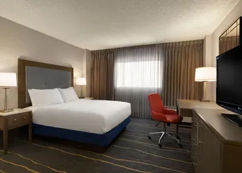 DoubleTree by Hilton Hotel Albuquerque hotel thumbnail 6