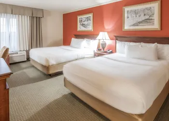 The Elms Hotel hotel thumbnail 6