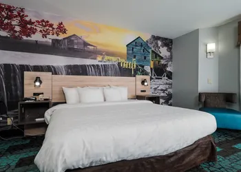 Clarion Pointe Wake Forest - Raleigh North hotel thumbnail 6