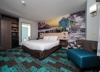 Clarion Pointe Wake Forest - Raleigh North hotel thumbnail 7