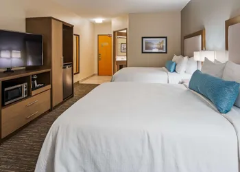 Best Western Plus Hudson I-94 hotel thumbnail 5
