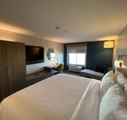 Holiday Inn Express Rensselaer by IHG hotel detail image 5