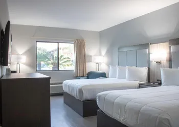 Admiral's Inn on Tybee Island hotel thumbnail 8