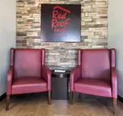 Red Roof Inn & Suites Statesboro - University hotel detail image 3