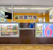 Motel 6 Raleigh, NC - North hotel detail image 7