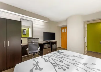 Sleep Inn at Greenville Convention Cente hotel thumbnail 7