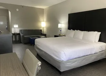 Comfort Inn & Suites Greer - Greenville hotel thumbnail 5