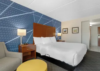 Comfort Inn & Suites Spartanburg North hotel thumbnail 8
