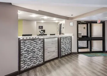 Quality Inn Greer - Greenville hotel thumbnail 2
