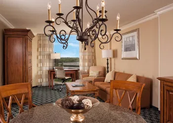 Greenville Marriott hotel thumbnail 7