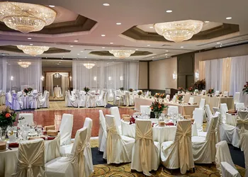 Sheraton Hamilton Hotel hotel thumbnail 2