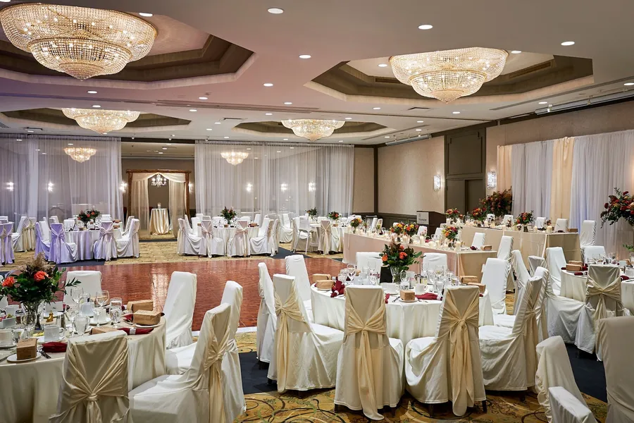 Sheraton Hamilton Hotel hotel detail image 2