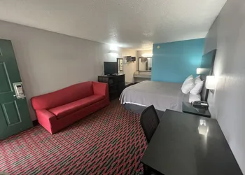 Keywest Inn - Tuscumbia/Muscle Shoals hotel thumbnail 5