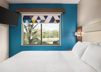 Holiday Inn Express & Suites Mobile West I-10 by IHG hotel thumbnail 5