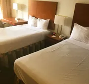 Days Inn & Suites by Wyndham Mobile hotel detail image 4