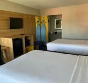 Days Inn & Suites by Wyndham Mobile hotel detail image 5
