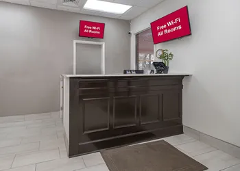 Red Roof Inn Bay Minette hotel thumbnail 5