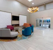La Quinta Inn & Suites by Wyndham New Braunfels hotel detail image 4