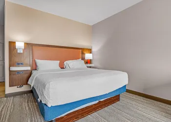 Hampton Inn & Suites New Braunfels hotel thumbnail 8