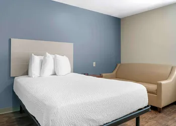 Extended Stay America Select Suites - Kalamazoo - West hotel thumbnail 7