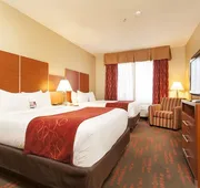 Holiday Inn Express & Suites Santa Fe by IHG hotel detail image 7