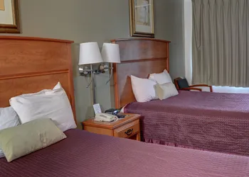 The Palms Motel hotel thumbnail 2